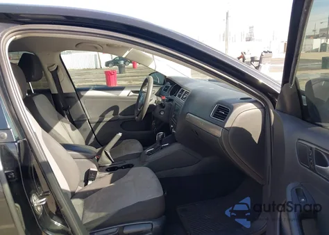 2017 Volkswagen Jetta 1.4T S z USA, uszkodzony, nr VIN 3VW2B7AJ3HM361523